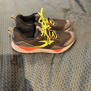 Brooks Cascadia 15